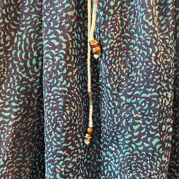 Roxy Indigo Ditsy Gypsy Garden Peasant Top Size Medium - Picture 7 of 11
